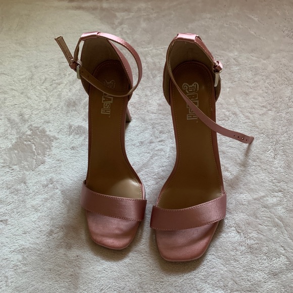 brash heels 7 - Picture 4 of 4